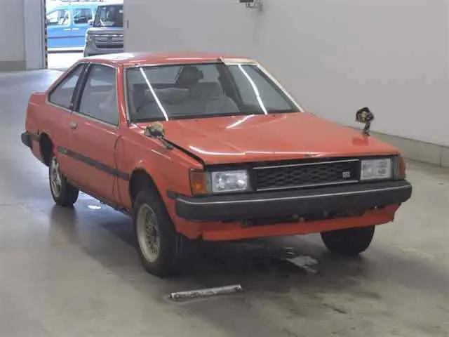 1981 Toyota Carina - photo 1 1981 Toyota Carina Orange Color changed Sedan for sale, Japanese used car export - photo 1 of 10 | GULJI TRADERS