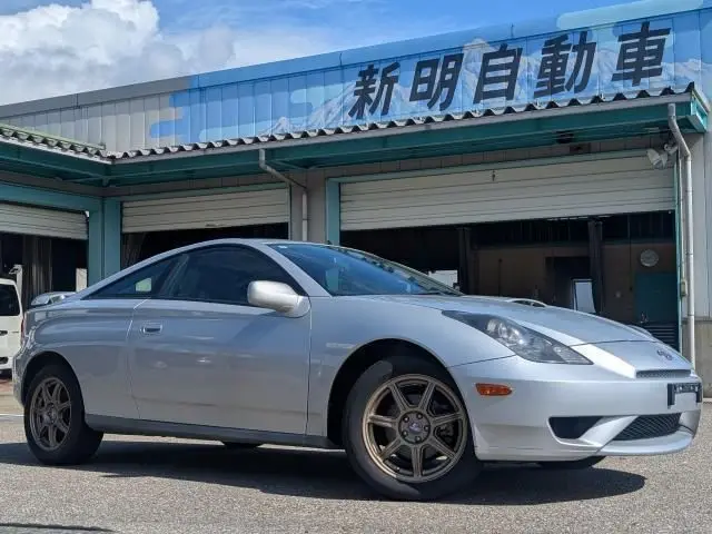 2003 Toyota Celica SS-II 6MT Clutch replaced with a new one. Silver Coupe for sale, Japanese used car export - photo 1 of 9 | GULJI TRADERS