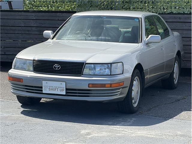 1993 Toyota Celsior 4.0 Sedan for sale, Japanese used car export | GULJI TRADERS