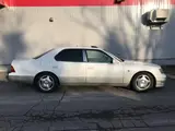 1998 Toyota Celsior C specification Pearl Sedan for sale, Japanese used car export - photo 4 of 13 | GULJI TRADERS