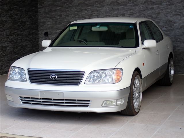 1999 Toyota Celsior C Multi - photo 1 1999 Toyota Celsior C Multi Pearl Sedan for sale, Japanese used car export | GULJI TRADERS