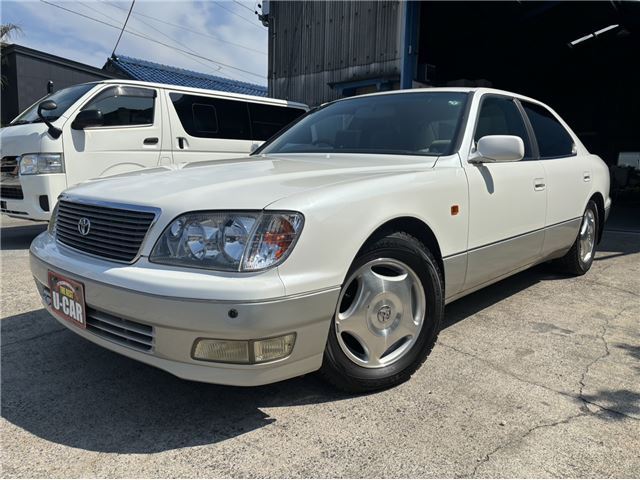 1999 Toyota Celsior C specification Pearl Sedan for sale, Japanese used car export | GULJI TRADERS