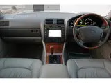 1999 Toyota Celsior C Specification 10th Anniversary Edition Pearl Sedan for sale, Japanese used car export - photo 7 of 12 | GULJI TRADERS