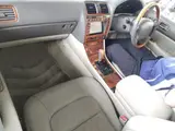 1999 Toyota Celsior B specification eR version Pearl Sedan for sale, Japanese used car export - photo 3 of 6 | GULJI TRADERS