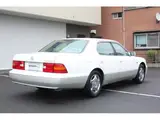 1999 Toyota Celsior C specification, no accident history, actual mileage 55,700 km White Sedan for sale, Japanese used car export - photo 3 of 9 | GULJI TRADERS