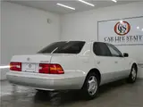 2000 Toyota Celsior A Show Pearl Sedan for sale, Japanese used car export - photo 2 of 53 | GULJI TRADERS