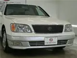 2000 Toyota Celsior A Show Pearl Sedan for sale, Japanese used car export - photo 42 of 53 | GULJI TRADERS