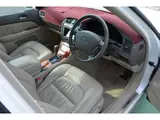 2000 Toyota Celsior C specification Pearl Sedan for sale, Japanese used car export - photo 3 of 9 | GULJI TRADERS