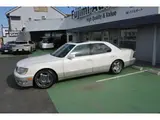 2000 Toyota Celsior C specification Pearl Sedan for sale, Japanese used car export - photo 8 of 9 | GULJI TRADERS
