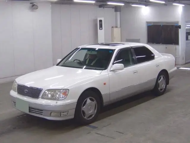 2000 Toyota Celsior C specification Pearl Sedan for sale, Japanese used car export - photo 1 of 5 | GULJI TRADERS