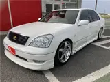 2001 Toyota Celsior C Specification Interior Selection Pearl Sedan for sale, Japanese used car export - photo 10 of 50 | GULJI TRADERS