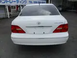 2001 Toyota Celsior B specification eR version Pearl Sedan for sale, Japanese used car export - photo 2 of 21 | GULJI TRADERS