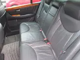 2001 Toyota Celsior B specification eR version Pearl Sedan for sale, Japanese used car export - photo 7 of 21 | GULJI TRADERS