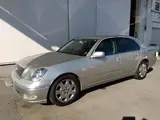 2001 Toyota Celsior 4300 B Specification Premium eR Version 4-door 5FAT 2WD Silver Sedan for sale, Japanese used car export - photo 5 of 19 | GULJI TRADERS
