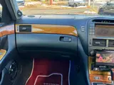 2002 Toyota Celsior 4.3 B specification eR version Black Color changed Sedan for sale, Japanese used car export - photo 21 of 65 | GULJI TRADERS