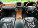 2002 Toyota Celsior B specification eR version Pearl Sedan for sale, Japanese used car export - photo 21 of 30 | GULJI TRADERS