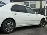 2002 Toyota Celsior ★B-spec eR version★Sunroof★Black genuine leather★Genuine navigation system★Smart key Pearl Sedan for sale, Japanese used car export - photo 12 of 40 | GULJI TRADERS