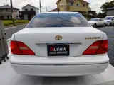 2002 Toyota Celsior A specification eR version Pearl Sedan for sale, Japanese used car export - photo 2 of 43 | GULJI TRADERS