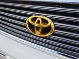 2002 Toyota Celsior A specification eR version Pearl Sedan for sale, Japanese used car export - photo 13 of 43 | GULJI TRADERS