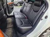 2002 Toyota Celsior A specification eR version Pearl Sedan for sale, Japanese used car export - photo 36 of 43 | GULJI TRADERS