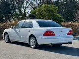 2003 Toyota Celsior C specification Pearl Sedan for sale, Japanese used car export - photo 4 of 78 | GULJI TRADERS