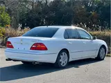 2003 Toyota Celsior C specification Pearl Sedan for sale, Japanese used car export - photo 7 of 78 | GULJI TRADERS