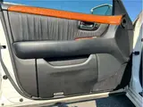 2003 Toyota Celsior C specification Pearl Sedan for sale, Japanese used car export - photo 40 of 78 | GULJI TRADERS