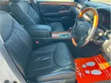 2003 Toyota Celsior C specification Pearl Sedan for sale, Japanese used car export - photo 44 of 78 | GULJI TRADERS