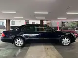 2003 Toyota Celsior 4.3 B specification eR version Blue Sedan for sale, Japanese used car export - photo 18 of 60 | GULJI TRADERS