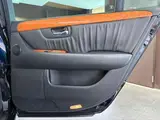 2003 Toyota Celsior 4.3 B specification eR version Blue Sedan for sale, Japanese used car export - photo 33 of 60 | GULJI TRADERS