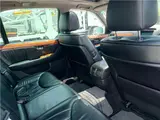 2003 Toyota Celsior B Show eR version Pearl Sedan for sale, Japanese used car export - photo 24 of 29 | GULJI TRADERS