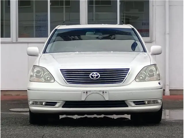 2003 Toyota Celsior C specification, interior selection, black leather interior, sunroof, genuine multi-information display. - photo 1 2003 Toyota Celsior C specification, interior selection, black leather interior, sunroof, genuine multi-information display. Pearl Sedan for sale, Japanese used car export - photo 1 of 63 | GULJI TRADERS