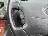 2003 Toyota Celsior C specification, interior selection, black leather interior, sunroof, genuine multi-information display. Pearl Sedan for sale, Japanese used car export - photo 27 of 63 | GULJI TRADERS