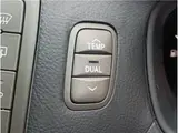2003 Toyota Celsior C specification, interior selection, black leather interior, sunroof, genuine multi-information display. Pearl Sedan for sale, Japanese used car export - photo 31 of 63 | GULJI TRADERS