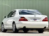 2003 Toyota Celsior 4.3 C specification Pearl Sedan for sale, Japanese used car export - photo 9 of 77 | GULJI TRADERS