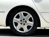 2003 Toyota Celsior 4.3 C specification Pearl Sedan for sale, Japanese used car export - photo 28 of 77 | GULJI TRADERS