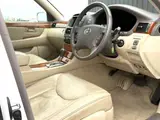 2003 Toyota Celsior 4.3 eR specifications White Sedan for sale, Japanese used car export - photo 13 of 63 | GULJI TRADERS