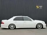 2003 Toyota Celsior 4.3 eR specifications White Sedan for sale, Japanese used car export - photo 38 of 63 | GULJI TRADERS