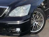 2003 Toyota Celsior 4.3 C Specification Interior Selection Black Sedan for sale, Japanese used car export - photo 9 of 69 | GULJI TRADERS