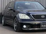 2003 Toyota Celsior 4.3 C Specification Interior Selection Black Sedan for sale, Japanese used car export - photo 37 of 69 | GULJI TRADERS