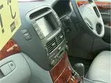 2003 Toyota Celsior ER (Late Model) Pearl Sedan for sale, Japanese used car export - photo 8 of 10 | GULJI TRADERS