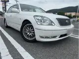 2003 Toyota Celsior C Specification F Package Interior Selection Pearl Sedan for sale, Japanese used car export - photo 1 of 37 | GULJI TRADERS