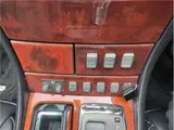 2003 Toyota Celsior C Specification F Package Interior Selection Pearl Sedan for sale, Japanese used car export - photo 20 of 37 | GULJI TRADERS