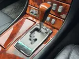 2003 Toyota Celsior C Specification Interior Selection Pearl Sedan for sale, Japanese used car export - photo 14 of 42 | GULJI TRADERS