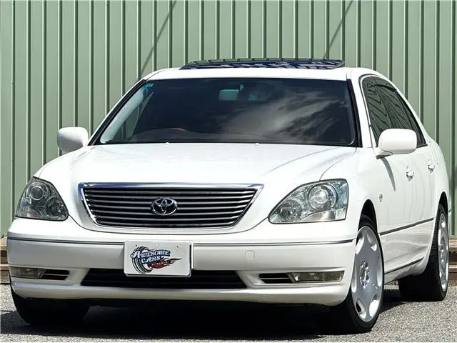 2003 Toyota Celsior 4.3 eR specifications - photo 1 2003 Toyota Celsior 4.3 eR specifications Pearl Sedan for sale, Japanese used car export - photo 1 of 80 | GULJI TRADERS