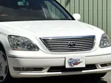 2003 Toyota Celsior 4.3 eR specifications Pearl Sedan for sale, Japanese used car export - photo 27 of 80 | GULJI TRADERS