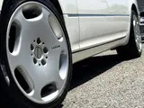 2003 Toyota Celsior 4.3 eR specifications Pearl Sedan for sale, Japanese used car export - photo 28 of 80 | GULJI TRADERS