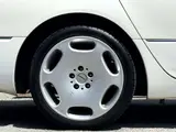 2003 Toyota Celsior 4.3 eR specifications Pearl Sedan for sale, Japanese used car export - photo 32 of 80 | GULJI TRADERS