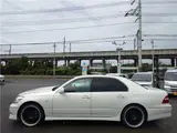 2003 Toyota Celsior C specification ◆ Black leather seats ◆ Super Live Sound System ◆ Pearl Sedan for sale, Japanese used car export - photo 4 of 50 | GULJI TRADERS