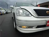 2003 Toyota Celsior C specification ◆ Black leather seats ◆ Super Live Sound System ◆ Pearl Sedan for sale, Japanese used car export - photo 12 of 50 | GULJI TRADERS